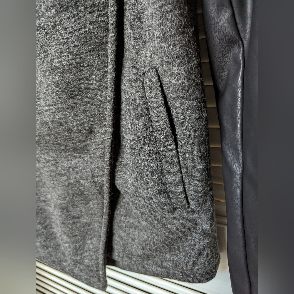 Fabletics Jacket Size Small, Gray And Black - image 4